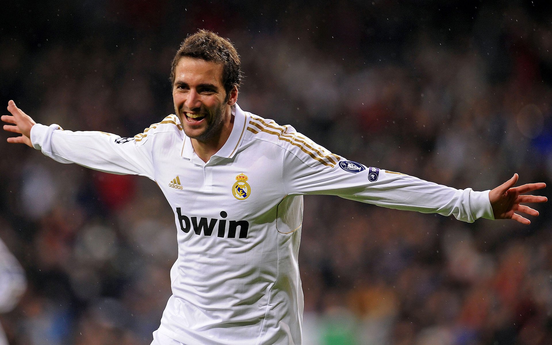 塞维利亚比利亚雷亚尔